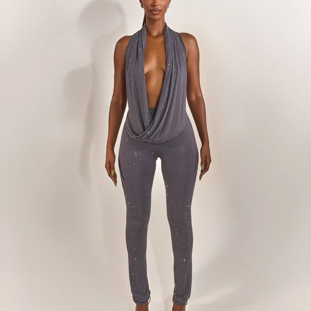 Elegant Gray Women' top
brand- Marsthelabel